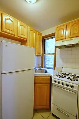 Rented by Bold New York | media 13