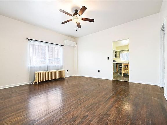 5th image of 387 40th St