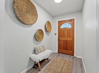 2012 Westlake Dr, Plano, TX 75075