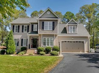 13509 Split Creek Dr, Chester, VA 23831