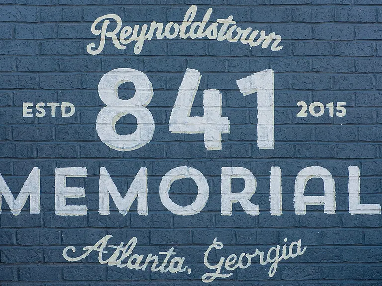 841 Memorial — Photo 13
