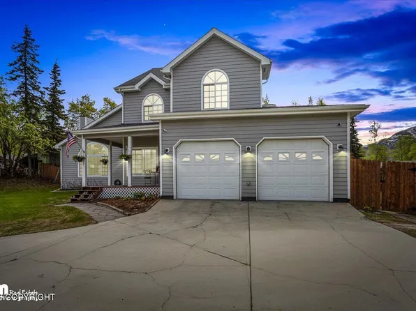 19512 2nd St, Eagle River, AK 99577
