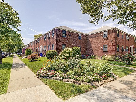 3rd image of 17-04 160th Street #LOWER