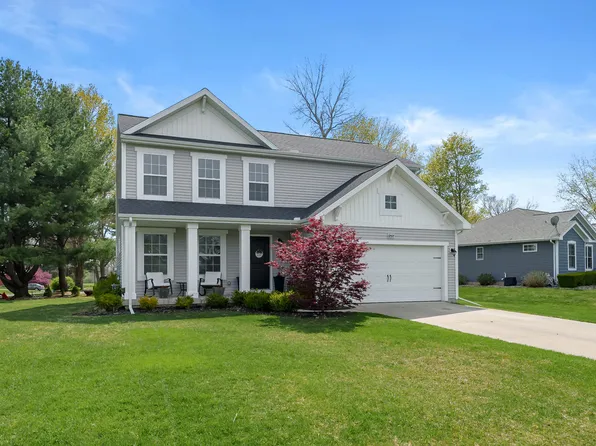 72597 Faye Ct, South Haven, MI 49090