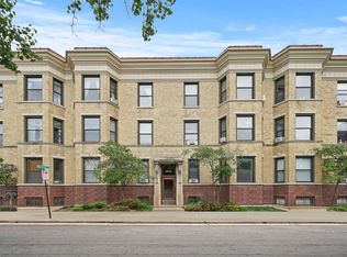 741 W Wellington Ave APT 1, Chicago, IL 60657