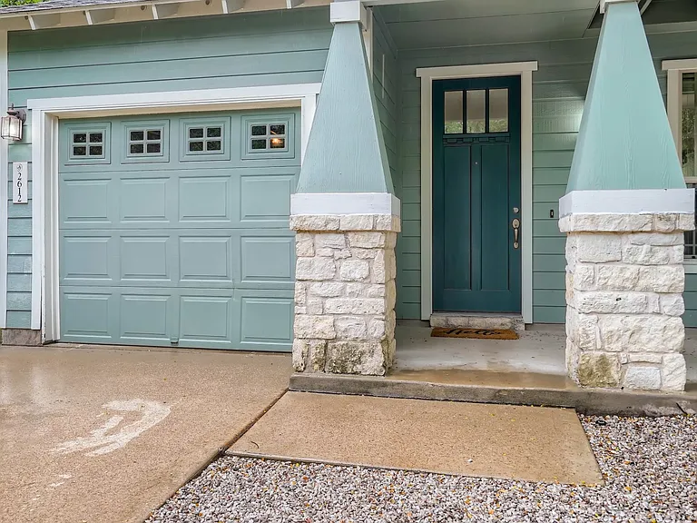 2612 Lightfoot Trl — Photo 3