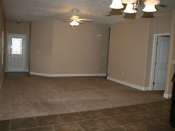 4th image of 1827 Dillon Wood Dr