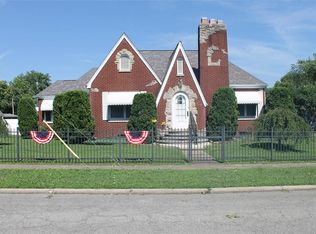 212 S Jackson St, West Frankfort, IL 62896