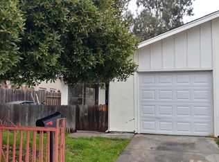 205 E Trident Dr, Pittsburg, CA 94565