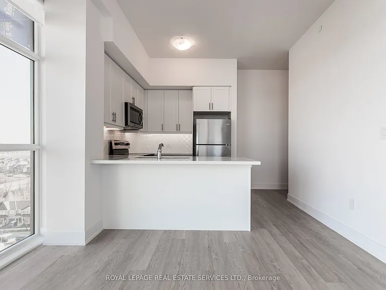 460 Dundas St E #1205 — Photo 10