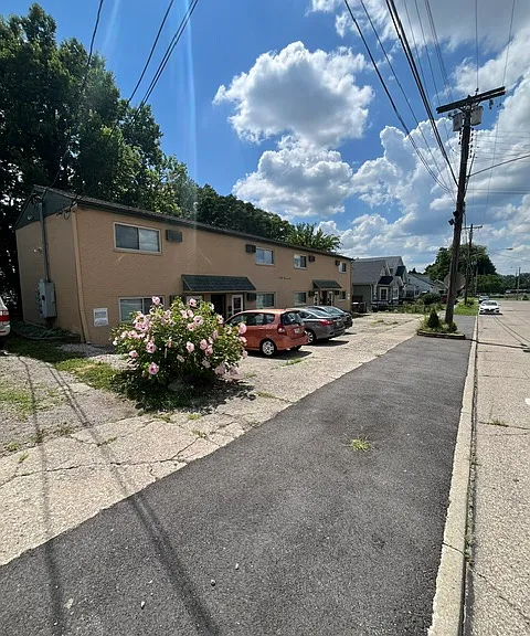 5 W North St #4 — Photo 1