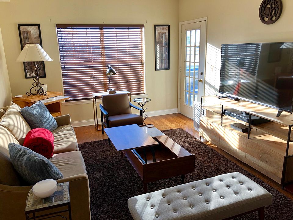 Living Room - Access to patio in the corner