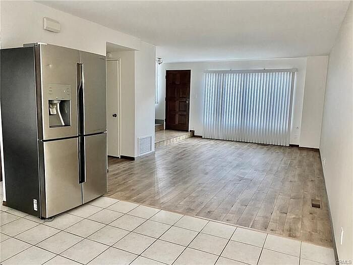 1st image of 1119 Magnolia Ave