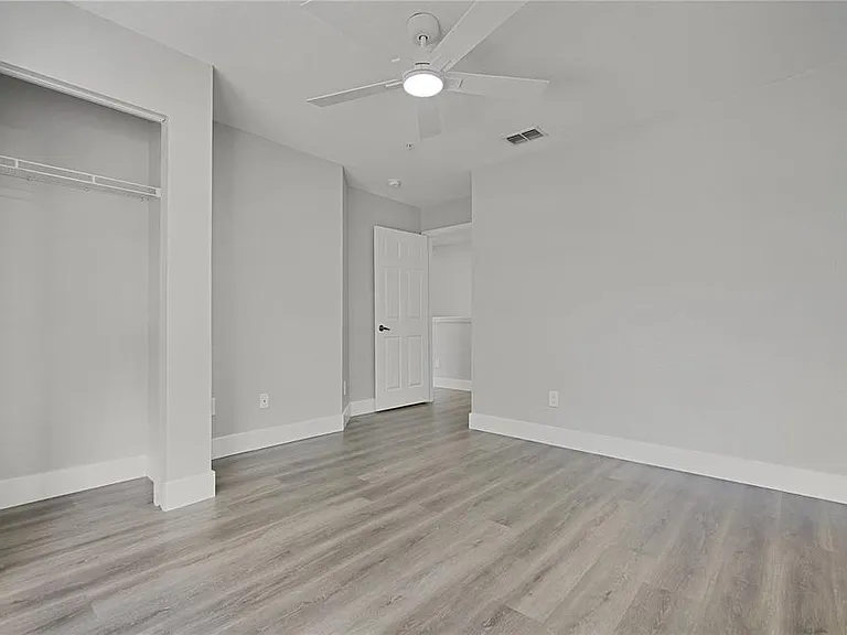 4007 Venetian Bay Dr #105 — Photo 17