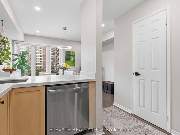 5th image of 50 Merchant Ln #207