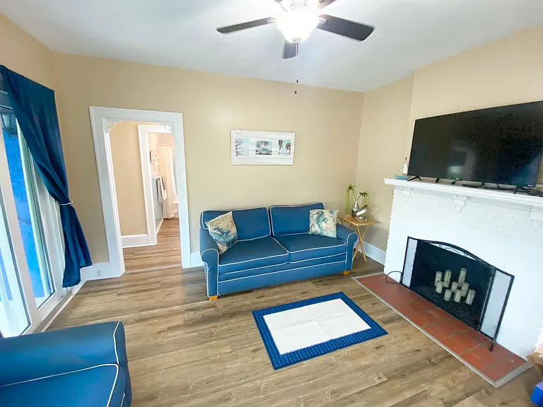 412 N Peninsula Dr — Photo 4