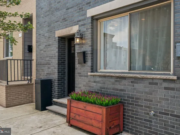 440 W Susquehanna Ave, Philadelphia, PA 19122