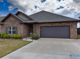209 Iron Cir, Meridianville, AL 35759