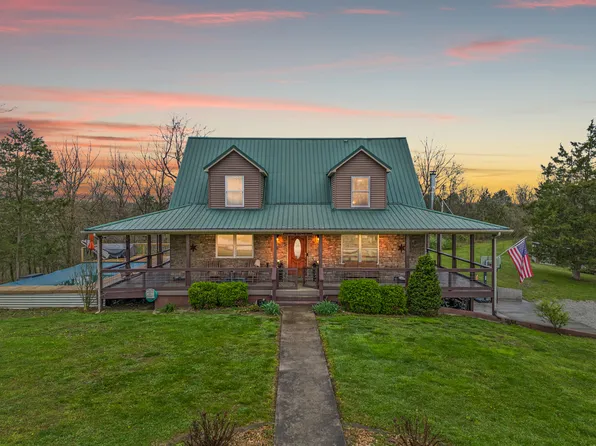 1080 Fox Creek Goshen Rd, Lawrenceburg, KY 40342