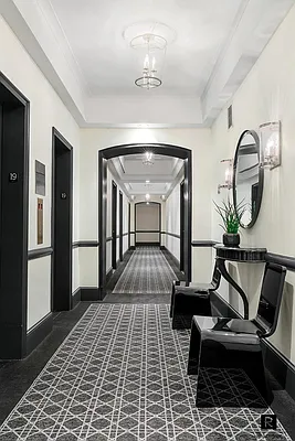 Rented by R New York | media 43