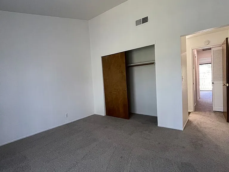 720 Sunrise Ave — Photo 21