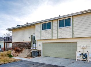 10535 Decatur Cir, Bloomington, MN 55438