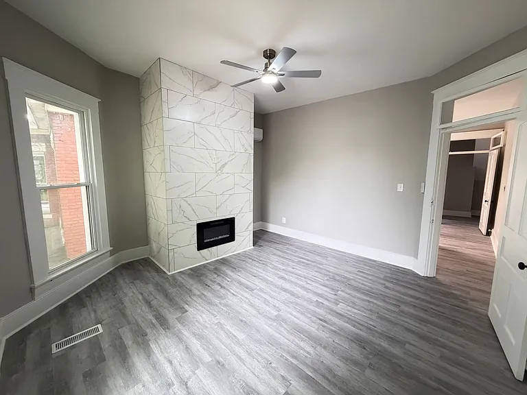 3830 Southern Pkwy — Photo 17