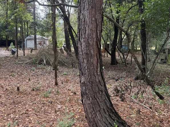 223 28th St, Woodville, TX 75979