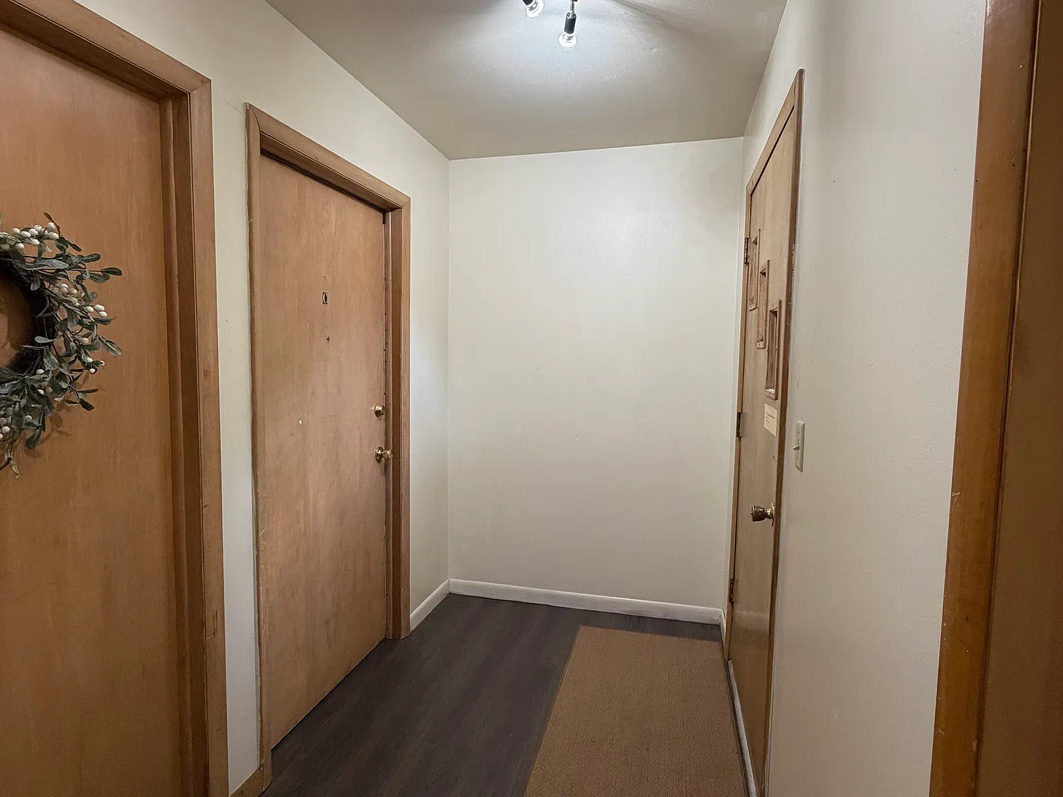 2 bed, 750 sqft, $995 — Photo 3