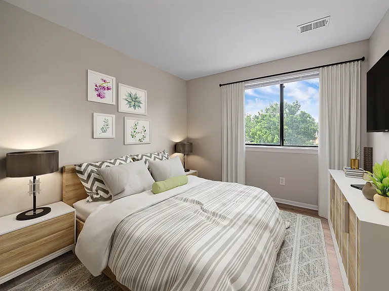 6385 Oak St #303 — Photo 7