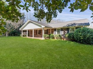 964 W H Hayes Rd, Jefferson, GA 30549