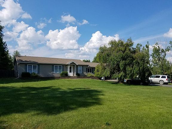 2nd image of 238 Hickory Dr