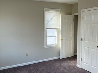 140 Lagrange Ave FLOOR 2, Essington, PA 19029