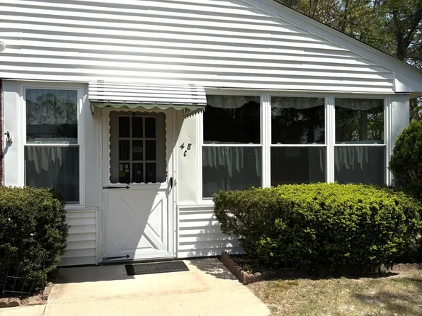 48C St John Place, Manchester, NJ 08759