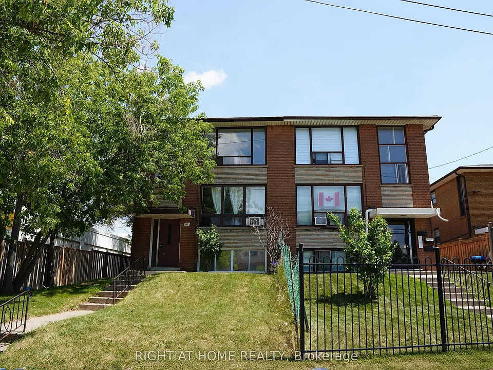 41 Northgate Dr #3