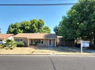 990 W Eymann Ave, Reedley, CA 93654