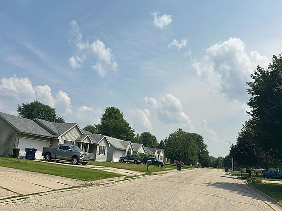 5th image of 2811 Calgary Ln