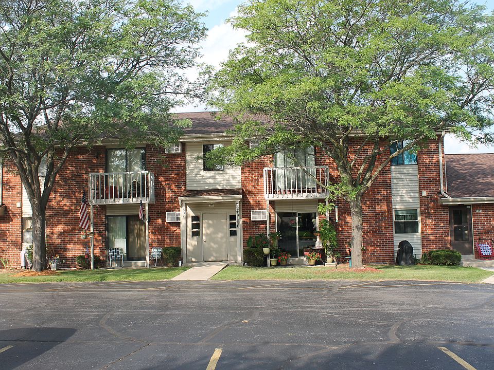 1st image of 637 Westridge Dr APT 4