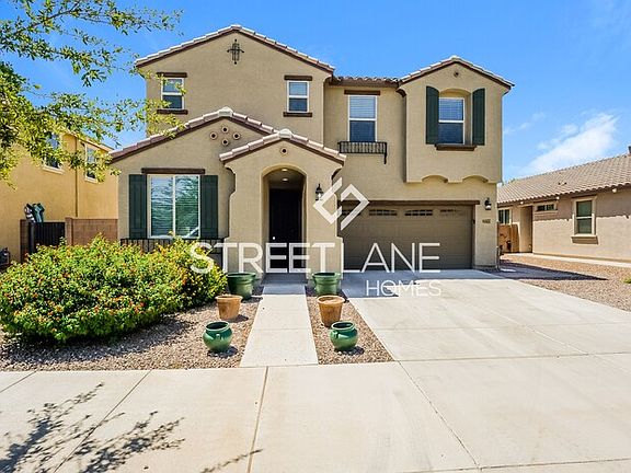 3rd image of 21153 E Via De Olivos