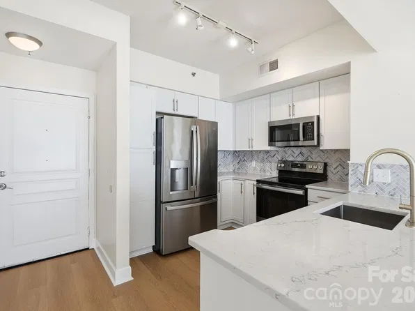 1315 East Blvd Unit 411, Charlotte, NC 28203