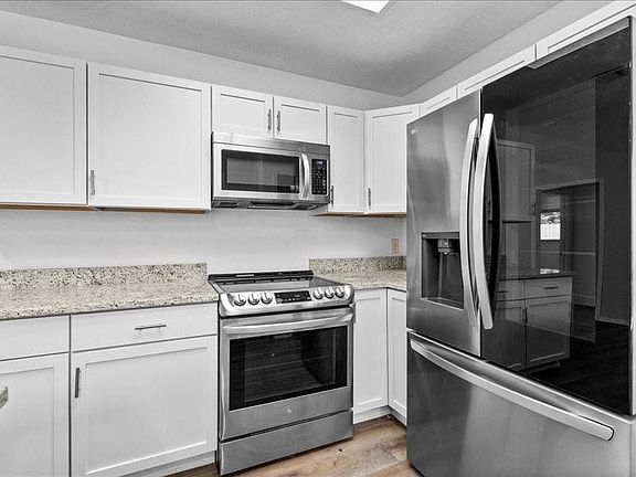 5th image of 6631 Ambler Dr