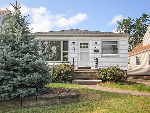 2nd image of 5810 Pelham Dr