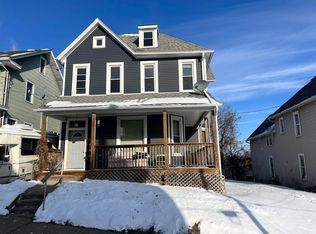 431 W 16th St, Dubuque, IA 52001