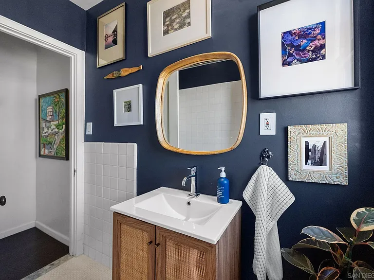 702 Ash St #803 — Photo 18