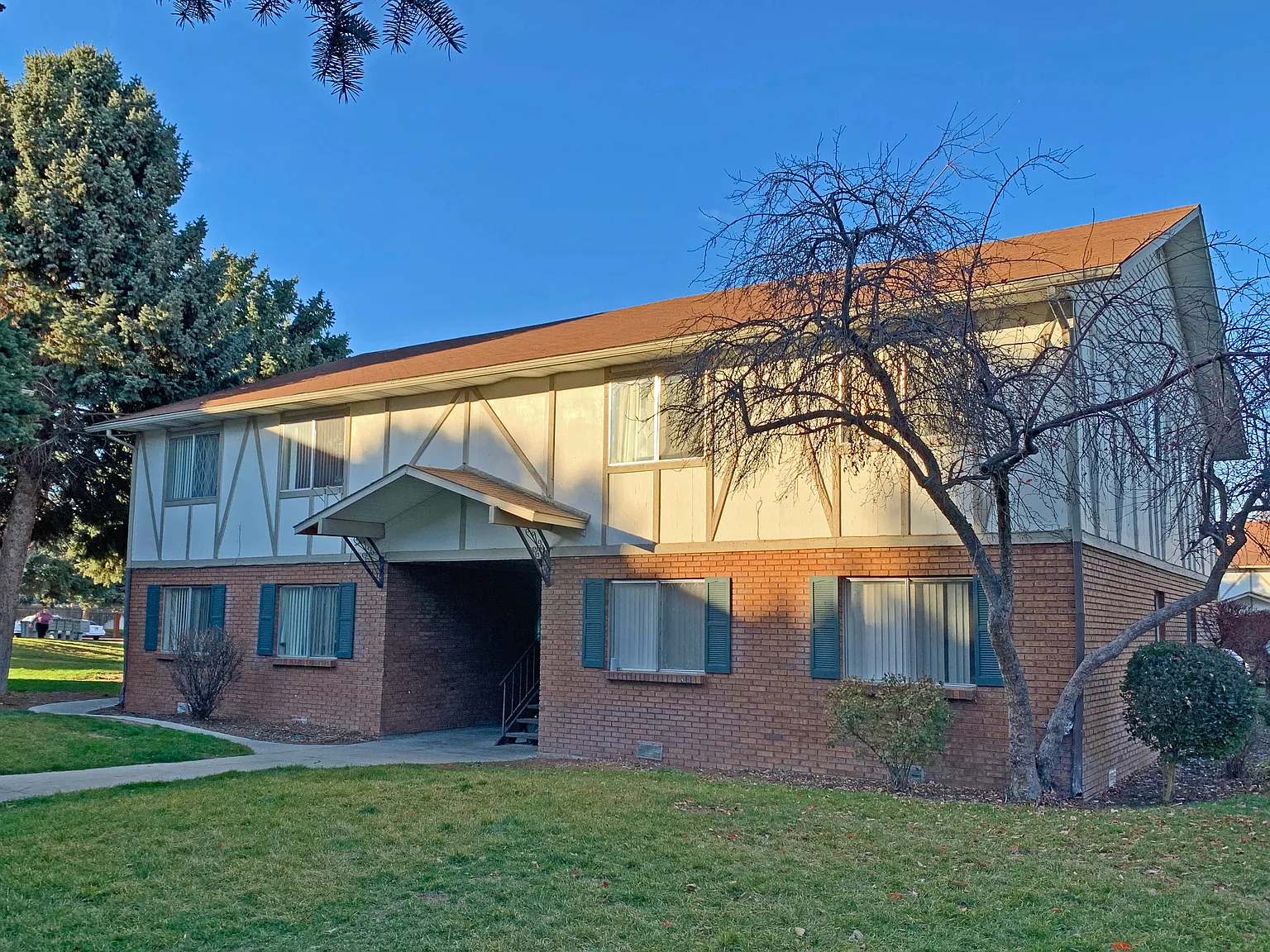 Quail Park Apartments — Photo 3