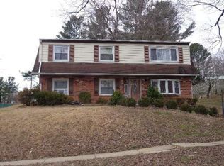 16407 Village Dr W, Upper Marlboro, MD 20772