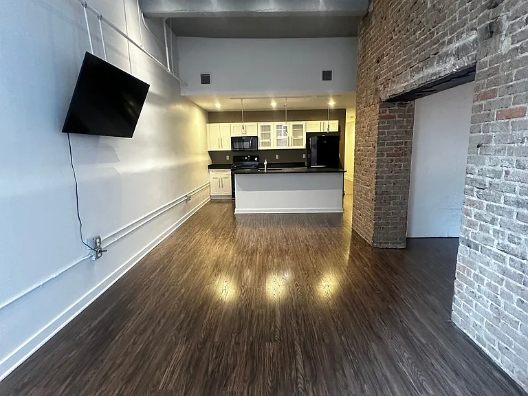 Lando Lofts — Photo 57