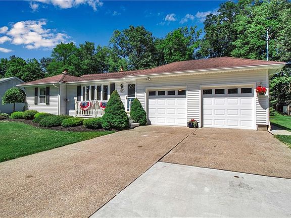 3rd image of 175 Lawrence Pl