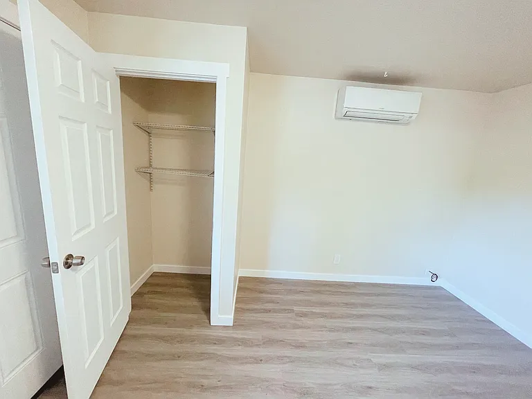 1503 Index Ave NE — Photo 14