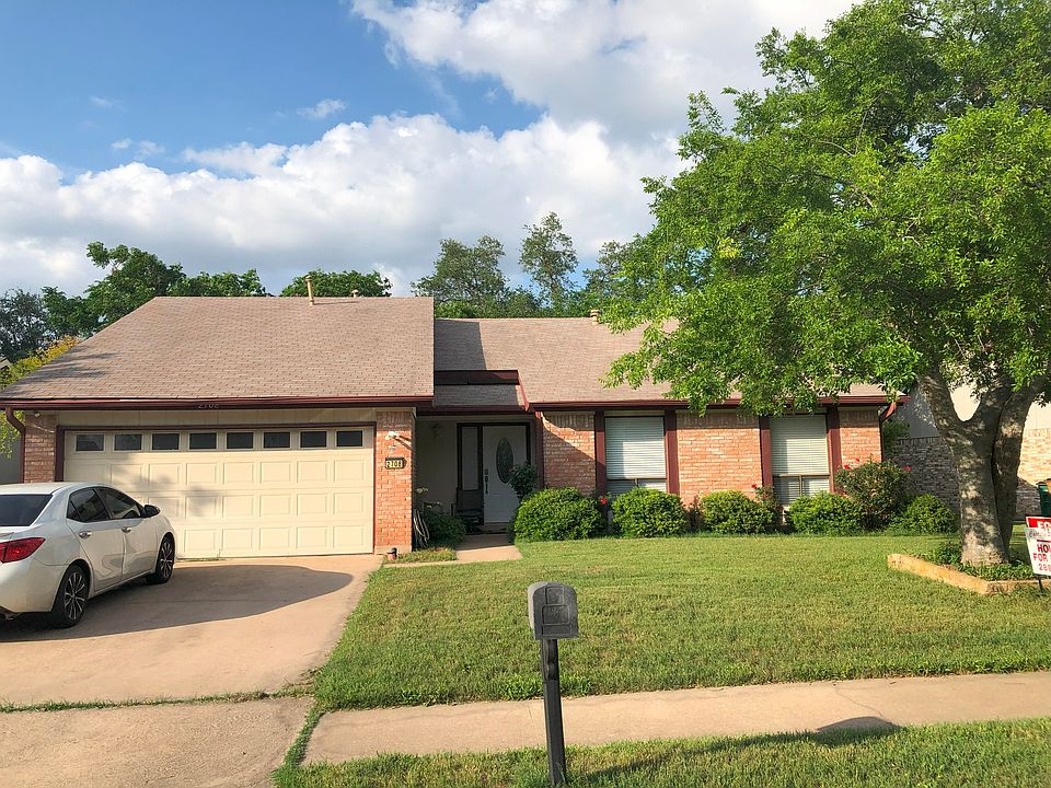 Street View front of house
